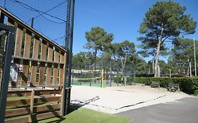 Hoya Surf Camp - Activités + logements